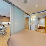 Charming 1-Bed Apartment In London